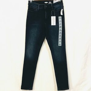 Old Navy Rockstar Super Skinny High Rise Jeans